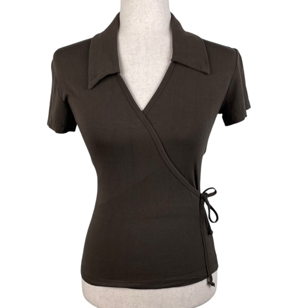 Vintage Y2K Rampage Brown Wrap Front Collared Tee Short Sleeves Size Small Fairy - Picture 1 of 9